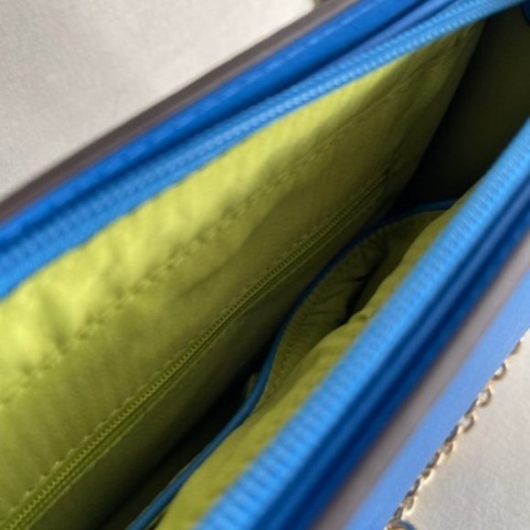 Katie Q cross body purse - Picture 3 of 5